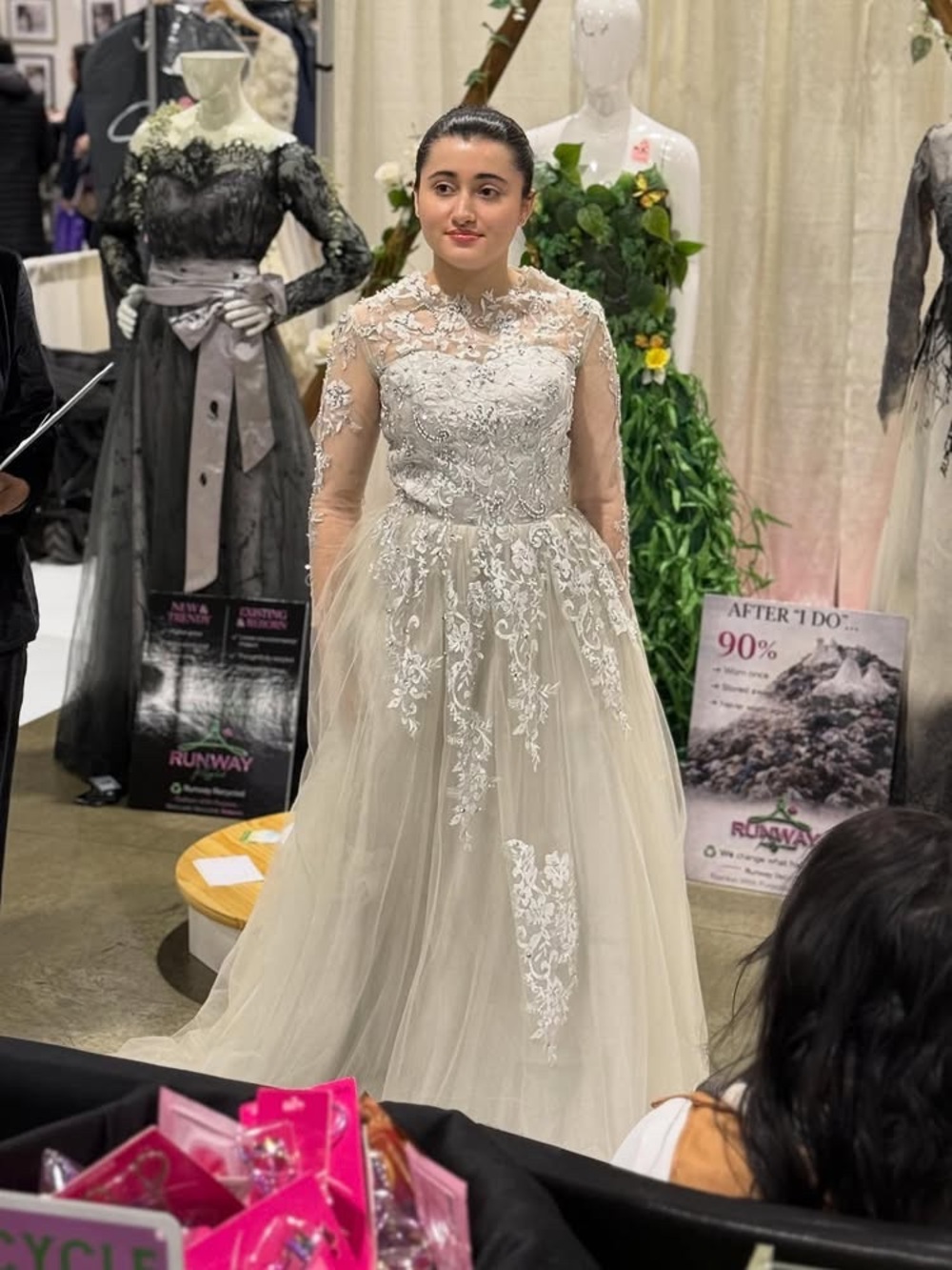 Gray Long Sleeve Gown with a Heart | Size Small